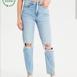 American Eagle Mom Jeans